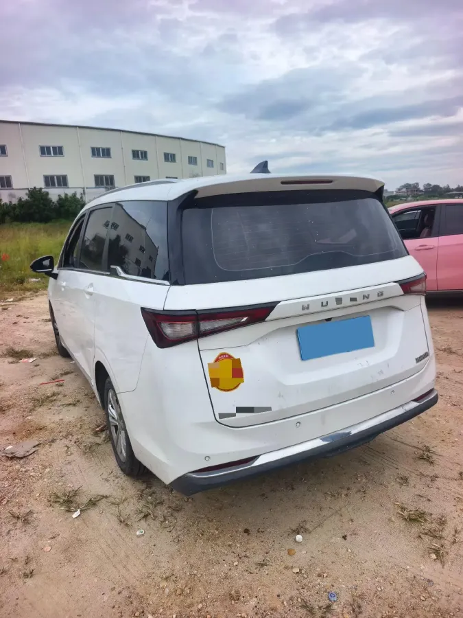 2022 WuLing JiaChen 1.5L 99HP L4 6MT,autocango,china used car exporter,china ev exporter,chinese used car exporter,chinese used ev exporter