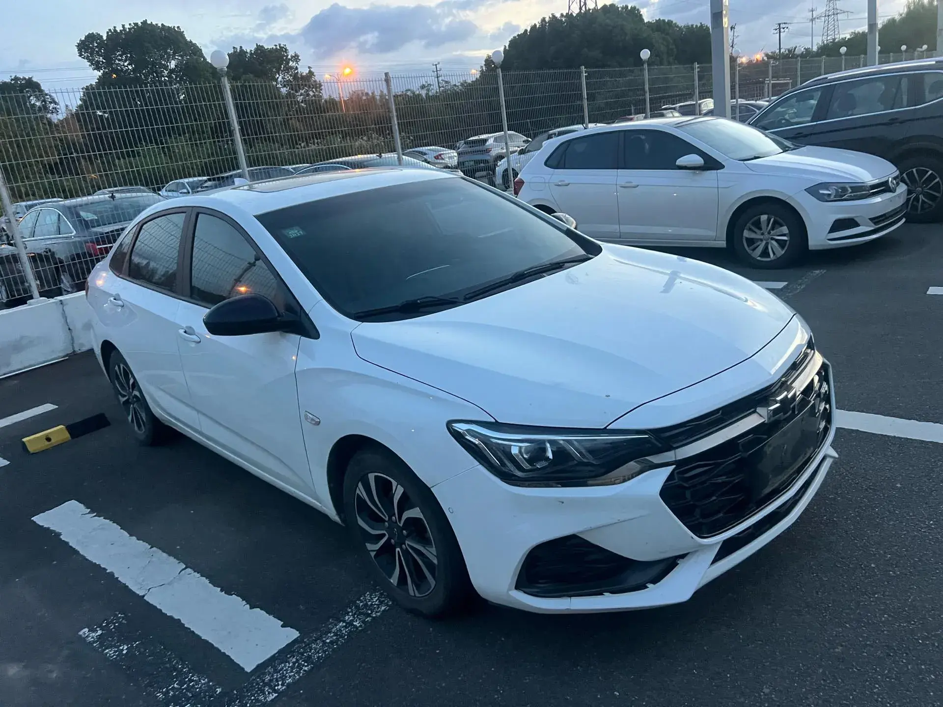 2019 CHEVROLET MONZA thumbnail 2