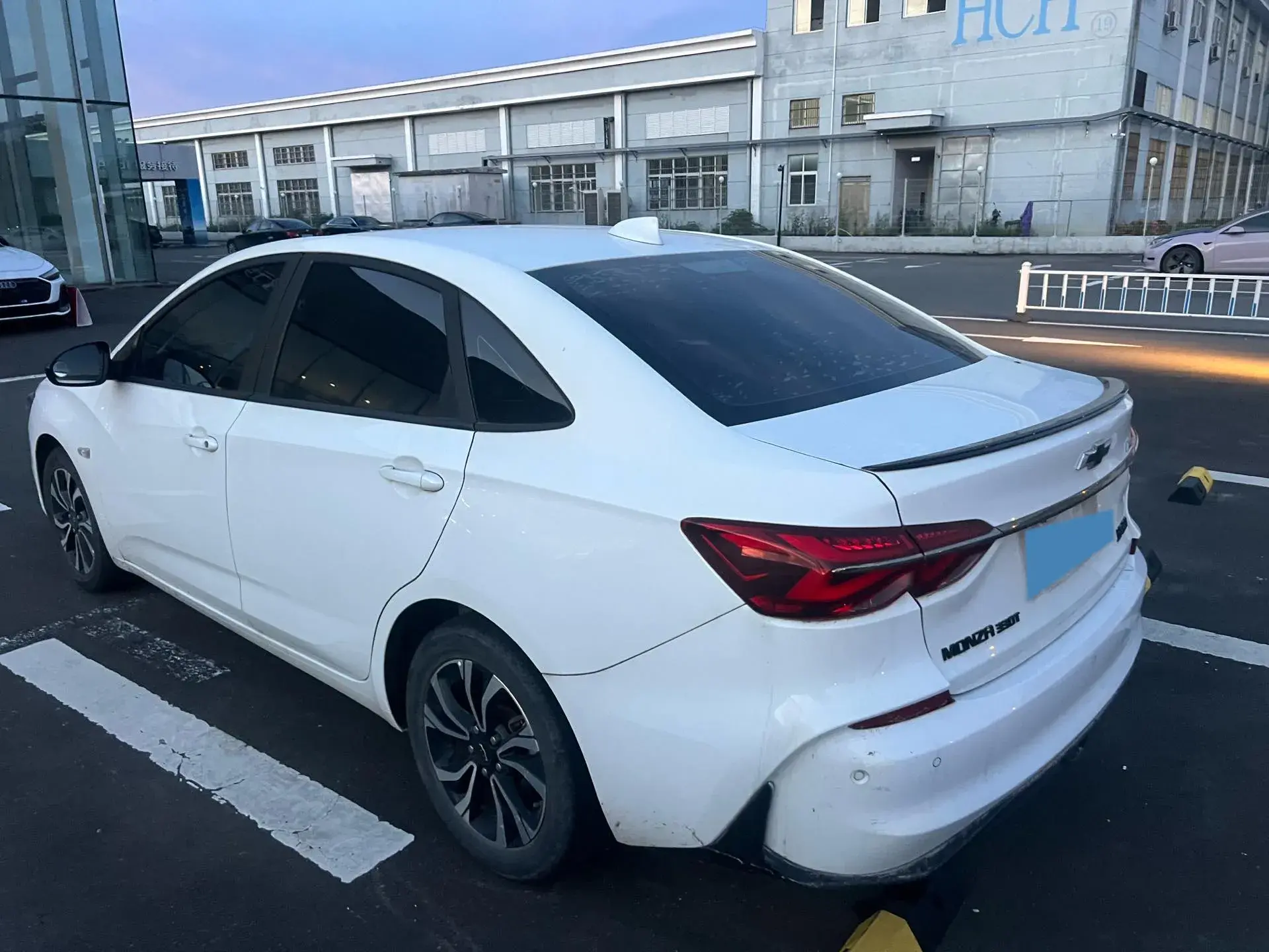 2019 CHEVROLET MONZA thumbnail 4