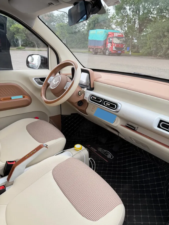 2024 WuLing HongGuang MINI EV BEV 17.3KWH,autocango,china used car exporter,china ev exporter,chinese used car exporter,chinese used ev exporter