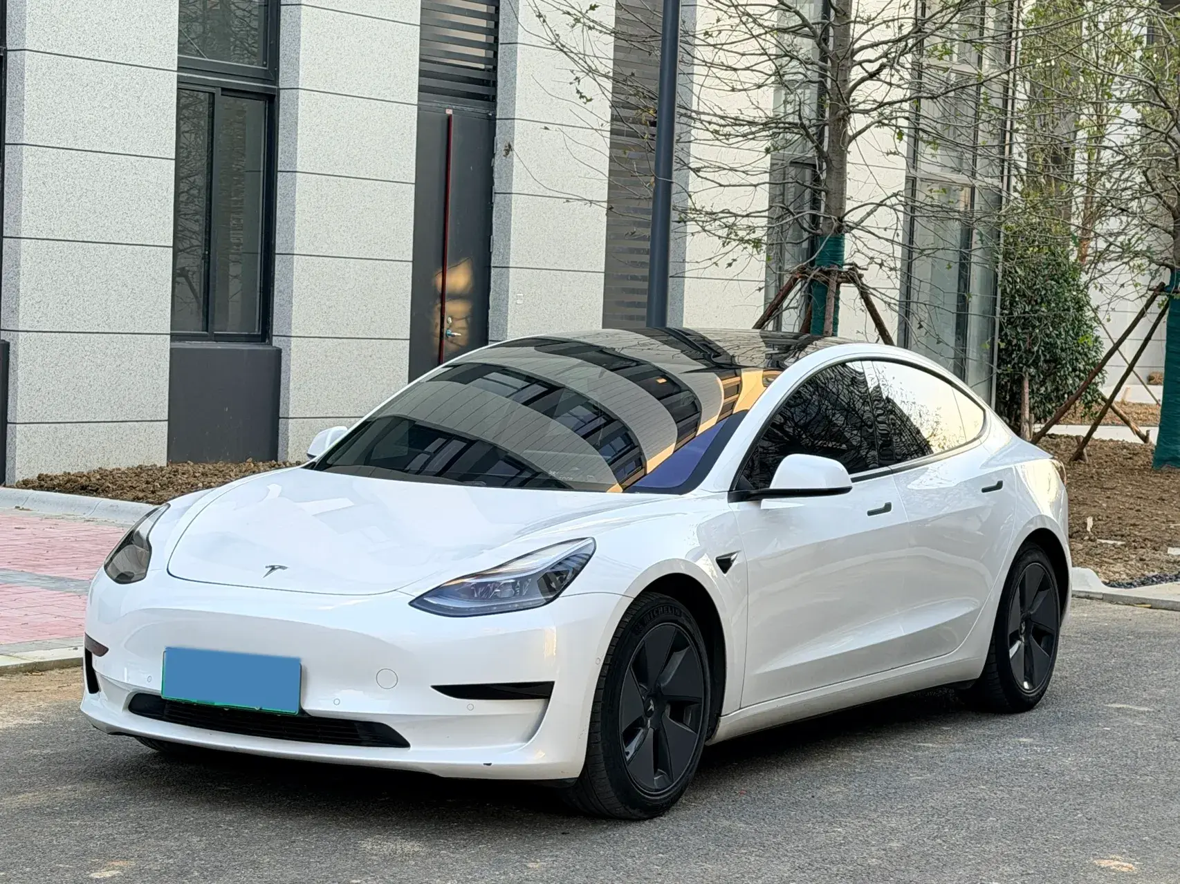 2021 TESLA MODEL view 1