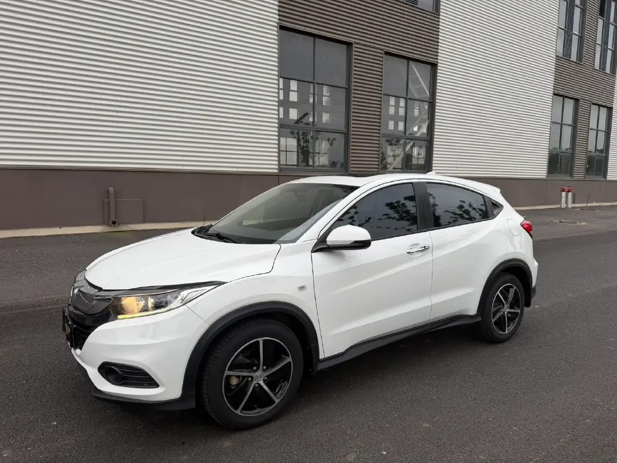 2022 Honda Vezel 1.5L 131HP L4 CVT