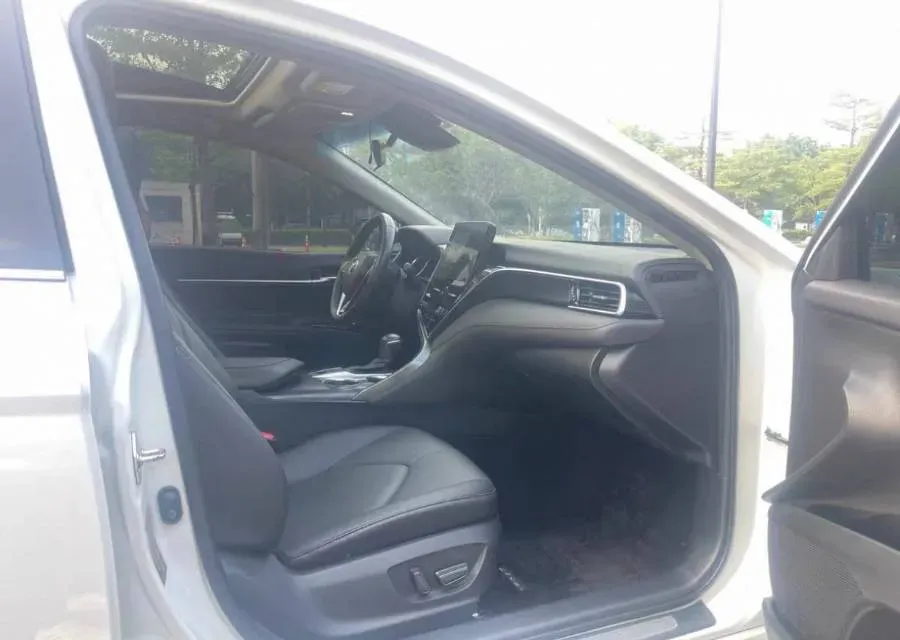 2021 Toyota Camry 2.0L 178HP L4 CVT,autocango,china used car exporter,china ev exporter,chinese used car exporter,chinese used ev exporter