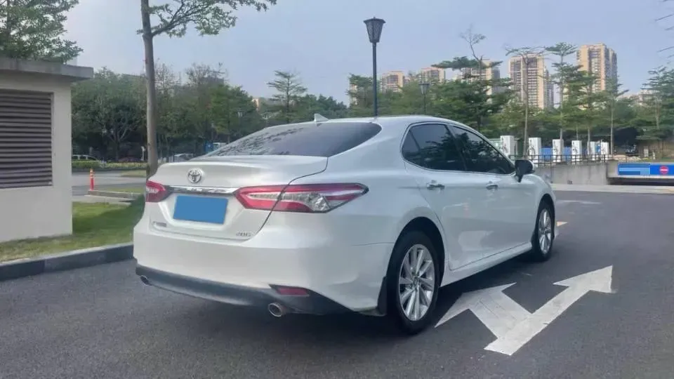 2021 Toyota Camry 2.0L 178HP L4 CVT,autocango,china used car exporter,china ev exporter,chinese used car exporter,chinese used ev exporter