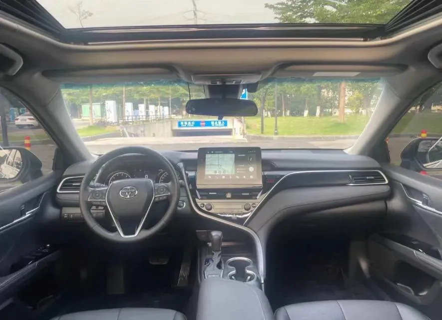 2021 Toyota Camry 2.0L 178HP L4 CVT,autocango,china used car exporter,china ev exporter,chinese used car exporter,chinese used ev exporter