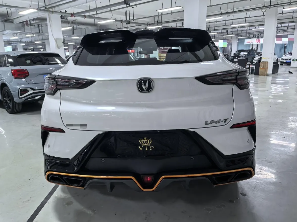 2023 ChangAn UNI-T 1.5T 188HP L4 7DCT,autocango,china used car exporter,china ev exporter,chinese used car exporter,chinese used ev exporter