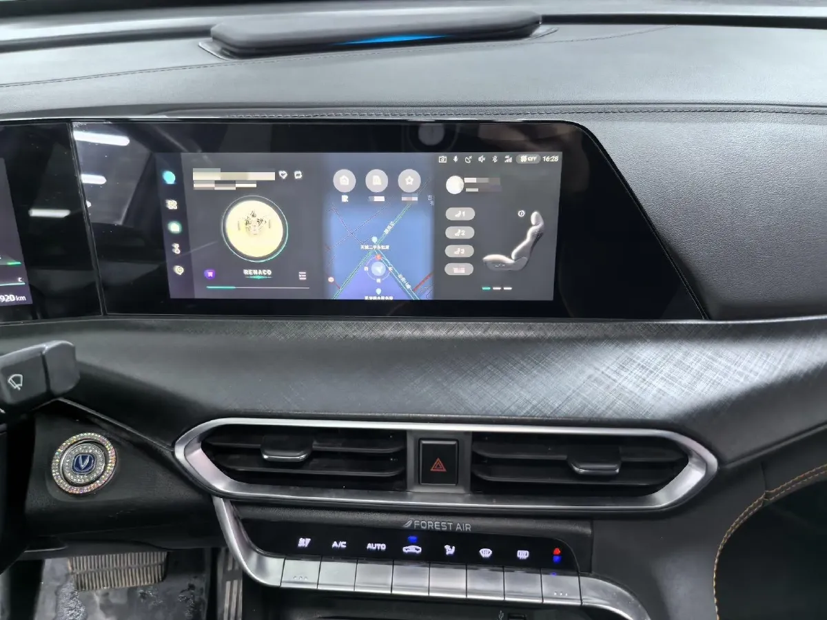 2023 ChangAn UNI-T 1.5T 188HP L4 7DCT,autocango,china used car exporter,china ev exporter,chinese used car exporter,chinese used ev exporter