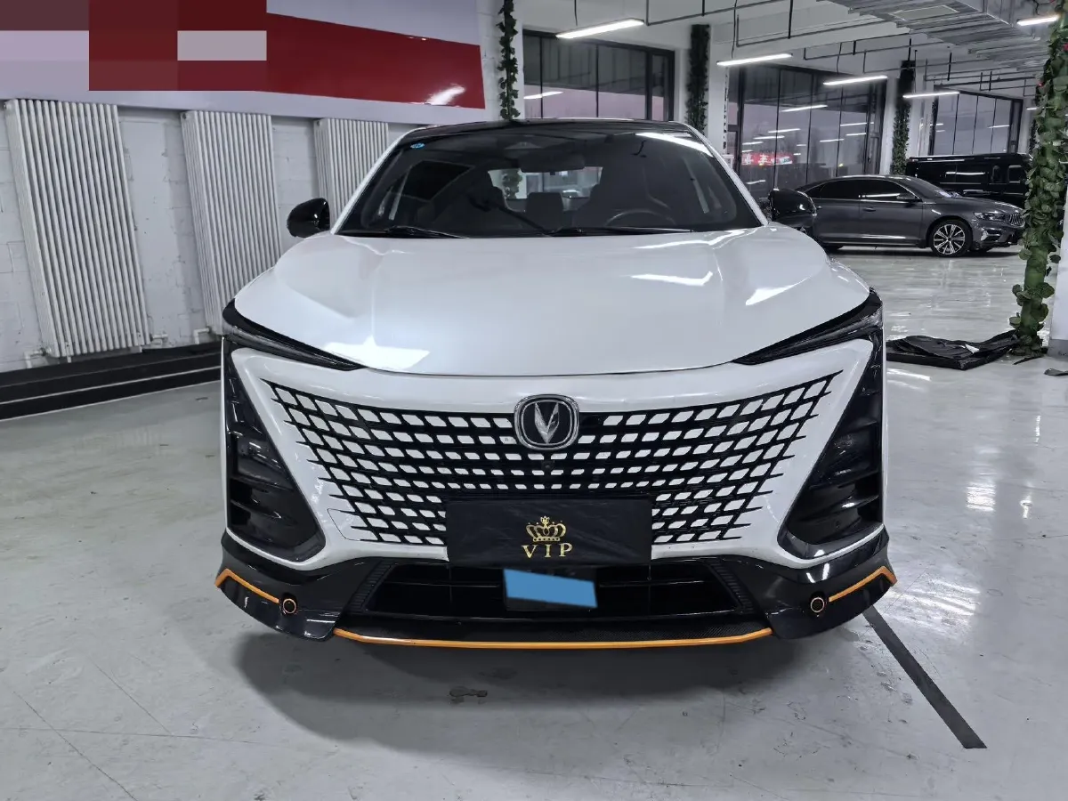 2023 ChangAn UNI-T 1.5T 188HP L4 7DCT,autocango,china used car exporter,china ev exporter,chinese used car exporter,chinese used ev exporter