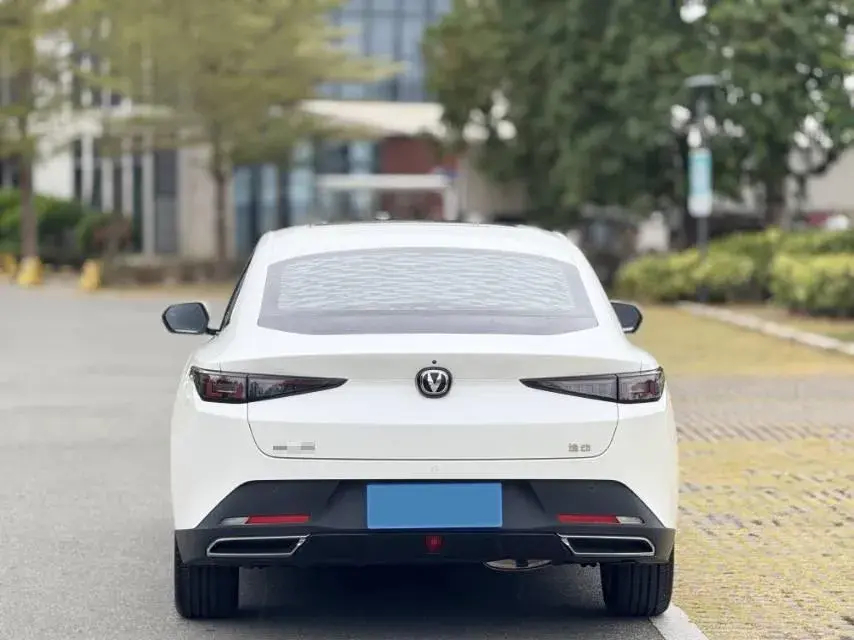 2024 CHANGAN EADO thumbnail 4