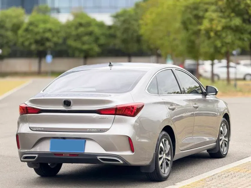 2021 ChangAn Eado 1.4T 160HP L4 7DCT,autocango,china used car exporter,china ev exporter,chinese used car exporter,chinese used ev exporter