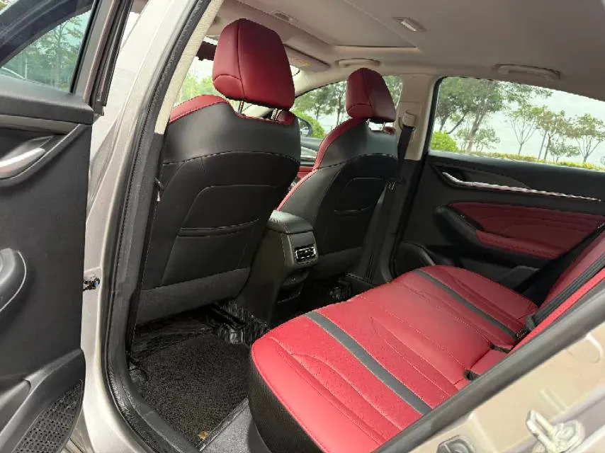 2021 ChangAn Eado 1.4T 160HP L4 7DCT,autocango,china used car exporter,china ev exporter,chinese used car exporter,chinese used ev exporter