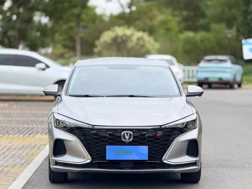 2021 ChangAn Eado 1.4T 160HP L4 7DCT,autocango,china used car exporter,china ev exporter,chinese used car exporter,chinese used ev exporter