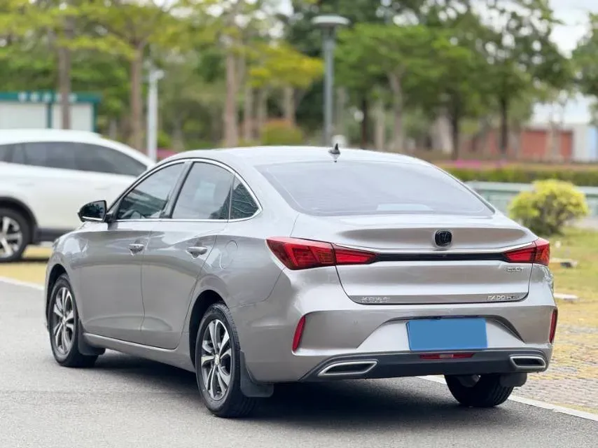 2021 ChangAn Eado 1.4T 160HP L4 7DCT,autocango,china used car exporter,china ev exporter,chinese used car exporter,chinese used ev exporter