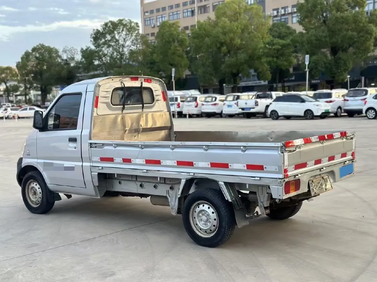 2020 WuLing RongGuang Mini Truck 1.5L 99HP L4 5MT,autocango,china used car exporter,china ev exporter,chinese used car exporter,chinese used ev exporter