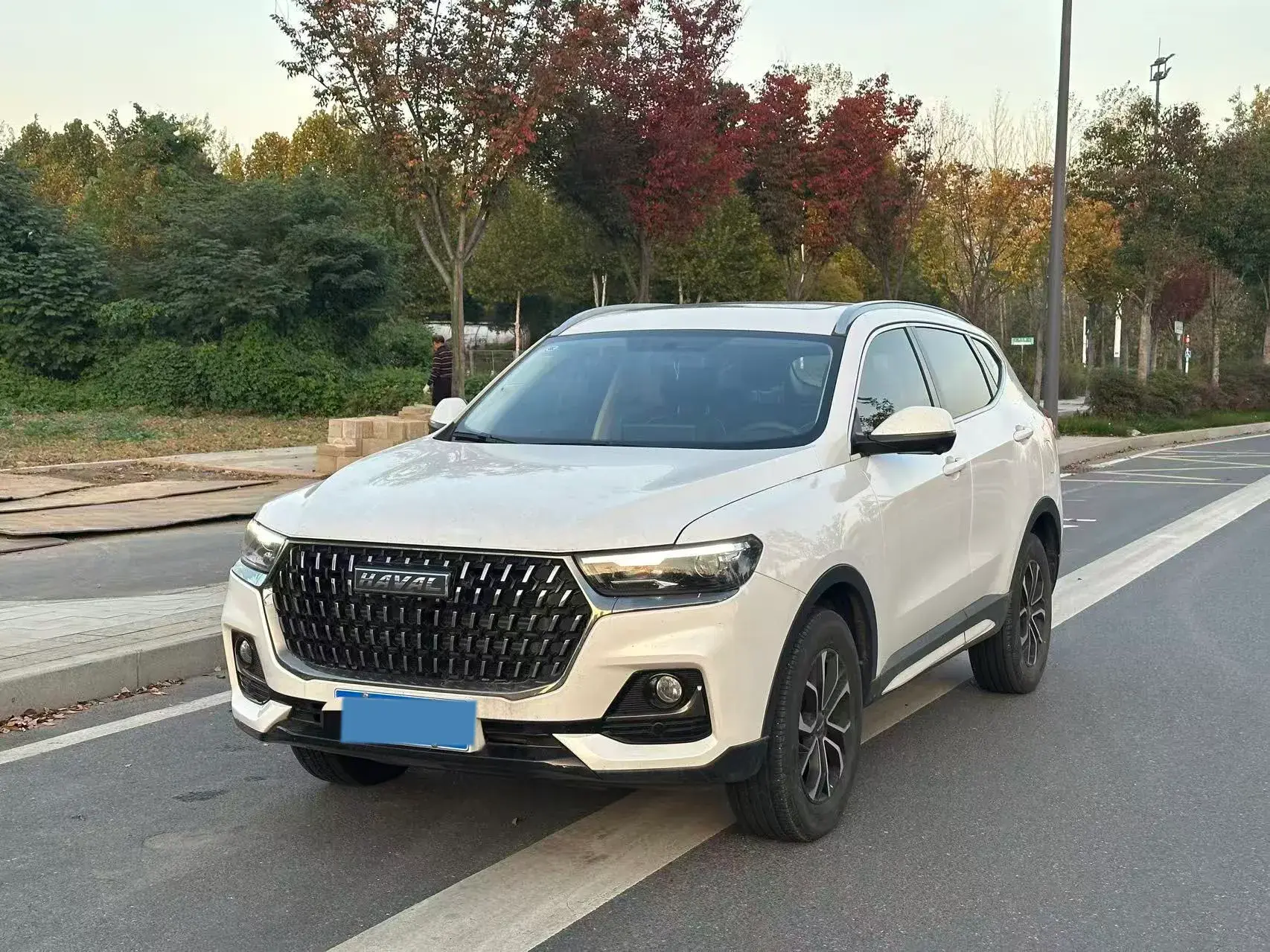 2023 HAVAL H6 view 1
