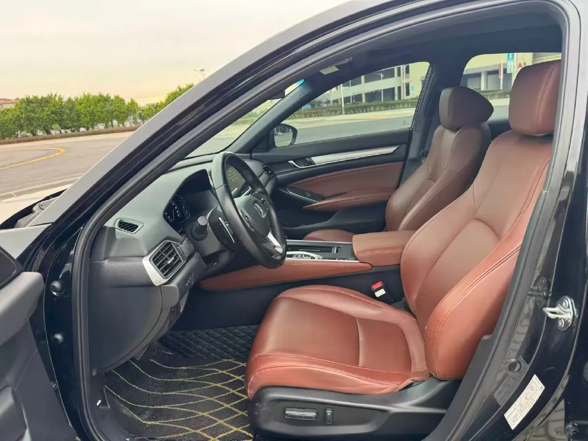 2022 Honda Inspire 2.0L 146HP L4 E-CVT Hybrid,autocango,china used car exporter,china ev exporter,chinese used car exporter,chinese used ev exporter