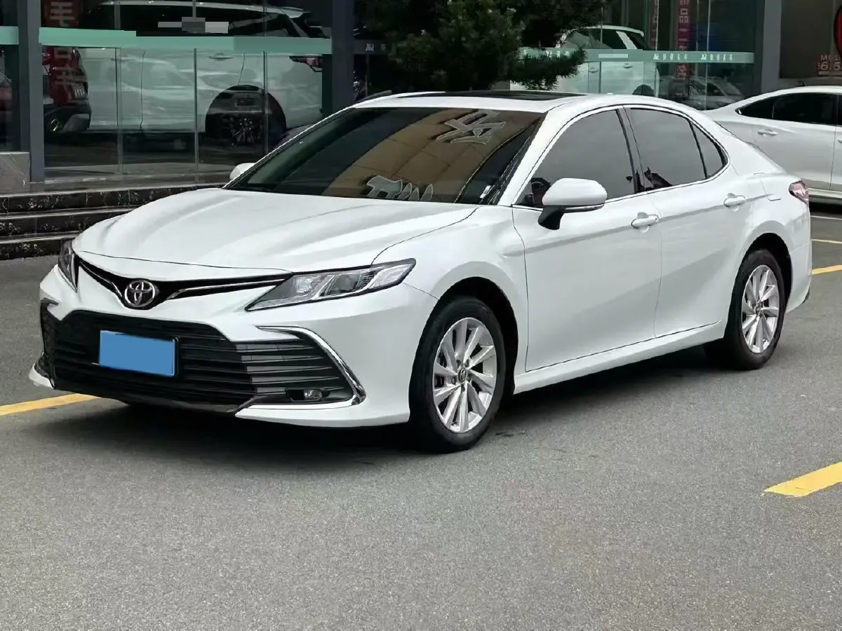 2023 Toyota Camry 2.0L 177HP L4 CVT