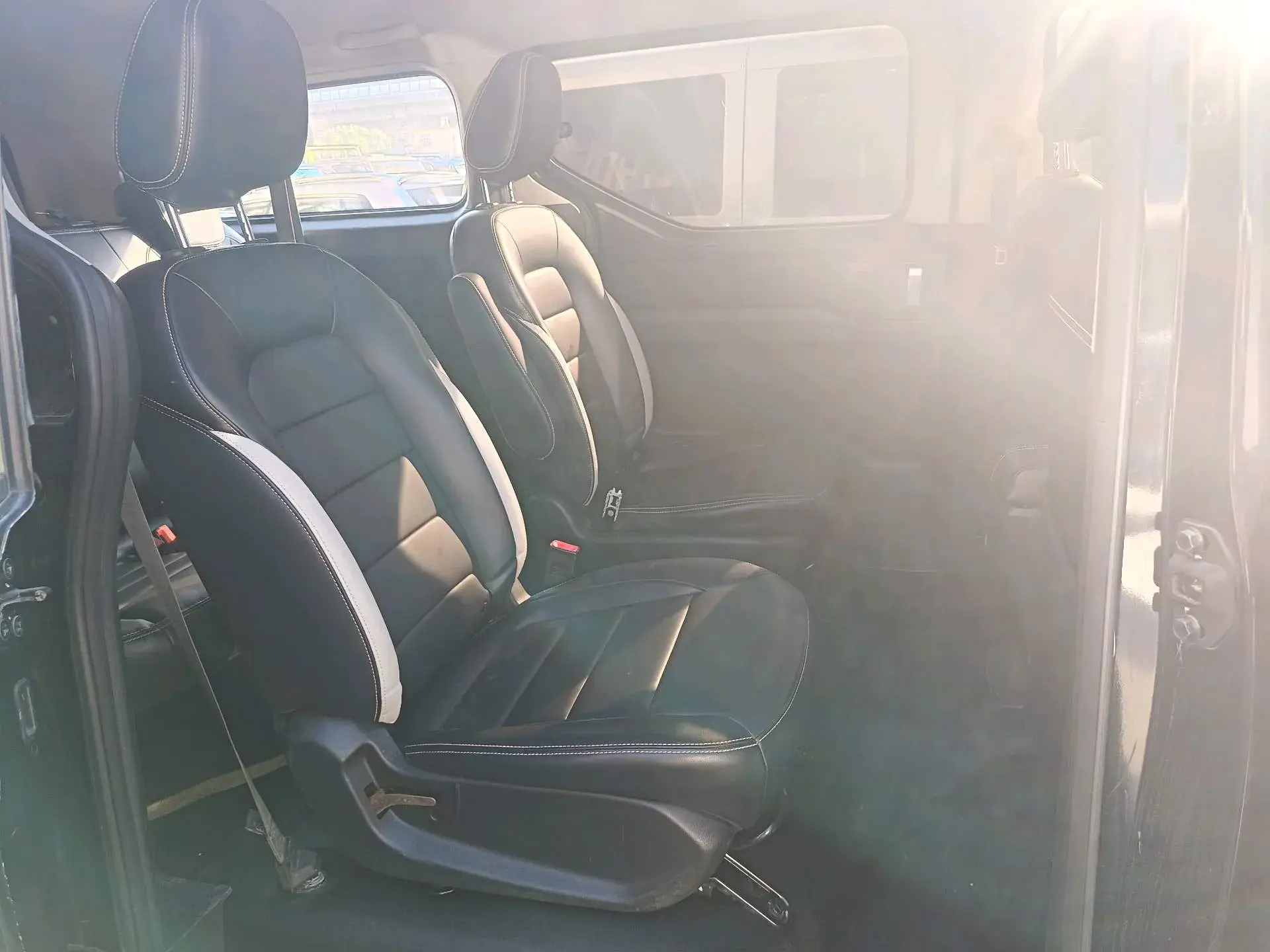 2021 WULING ZHENGCHEN thumbnail 4