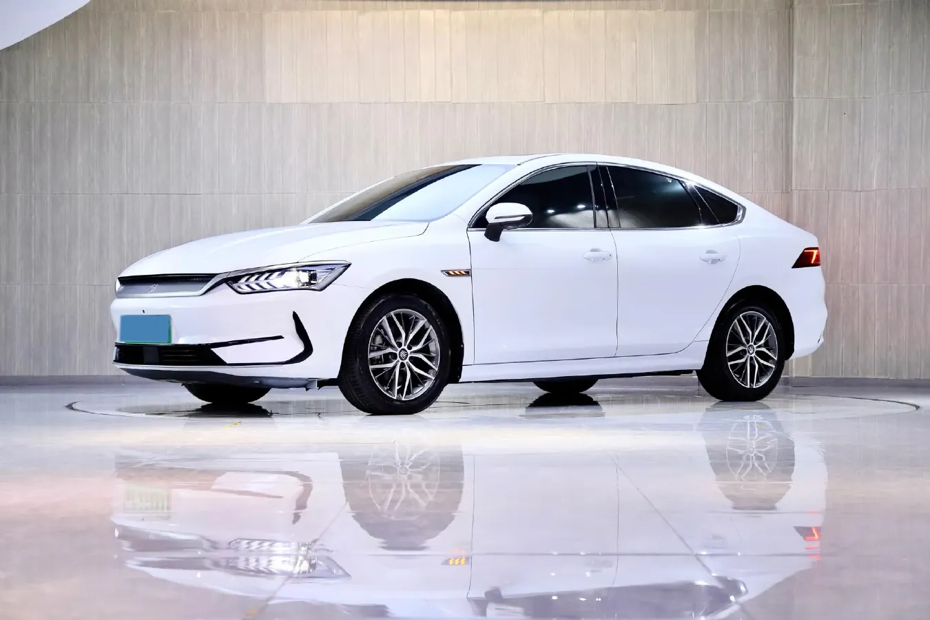 2021 BYD Qin Plus BEV 57KWH,autocango,china used car exporter,china ev exporter,chinese used car exporter,chinese used ev exporter