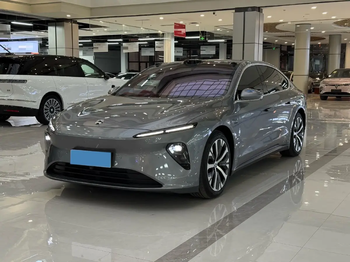 2024 NIO ET7 BEV 75KWH