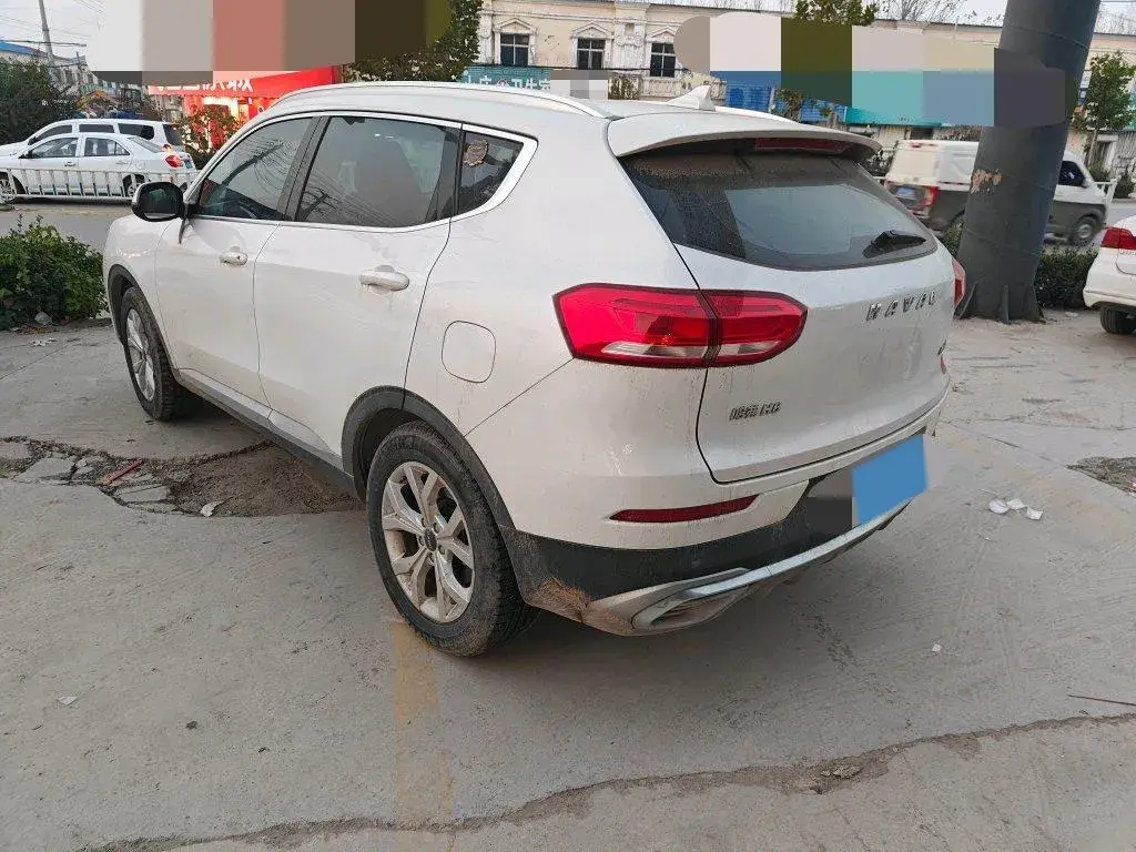 2021 HAVAL H6 thumbnail 3