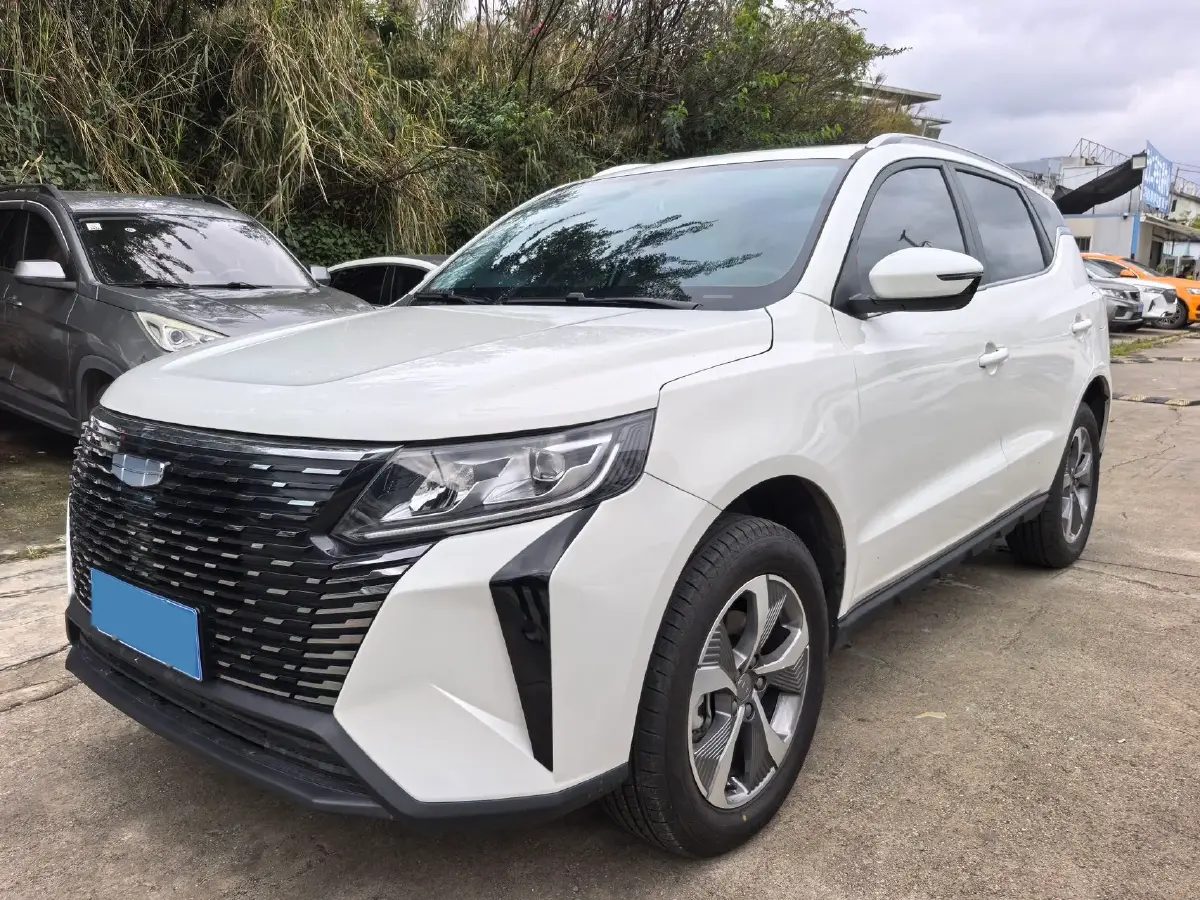 2024 Geely OkavangoPRO 1.5T 181HP L4 7DCT