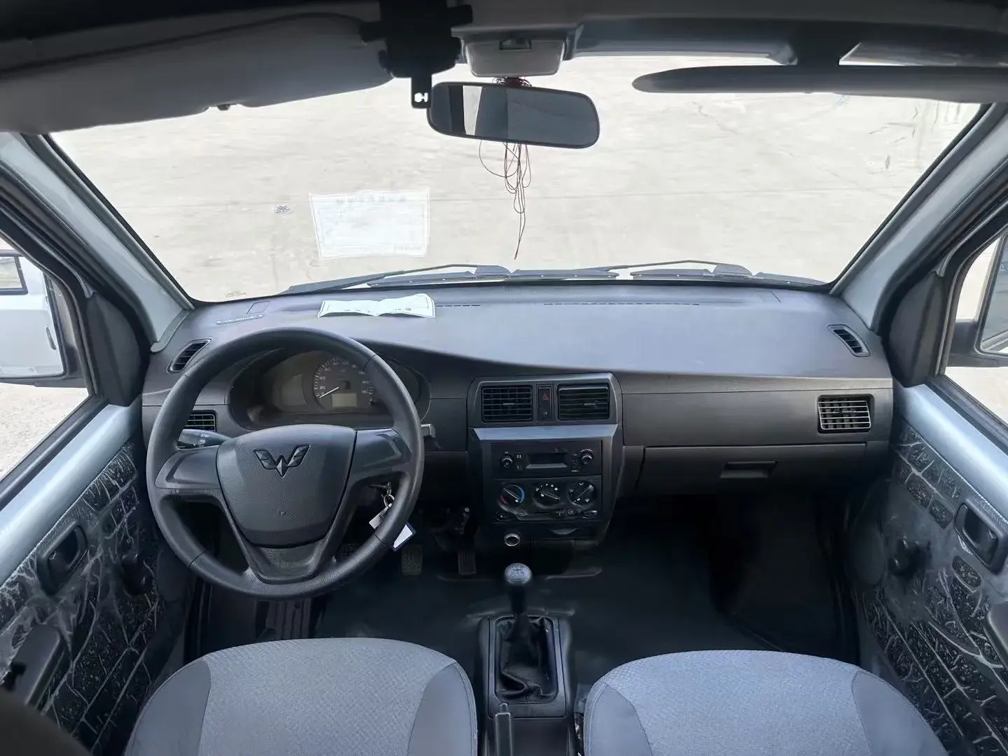 2019 WULING RONGGUANG thumbnail 4