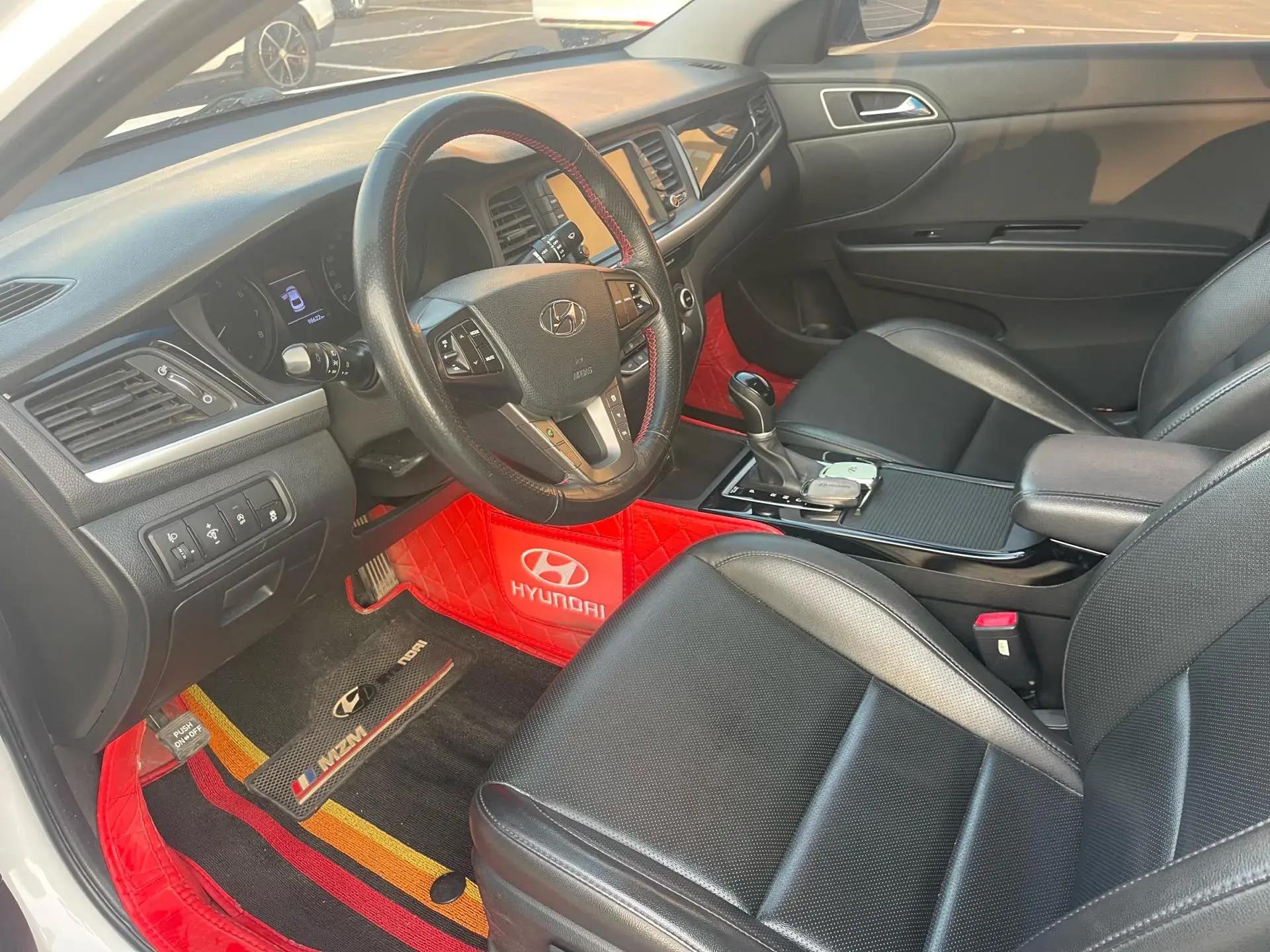 2017 HYUNDAI MISTRA thumbnail 4