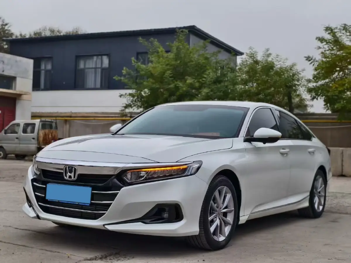2022 Honda Accord 1.5T 194HP L4 CVT