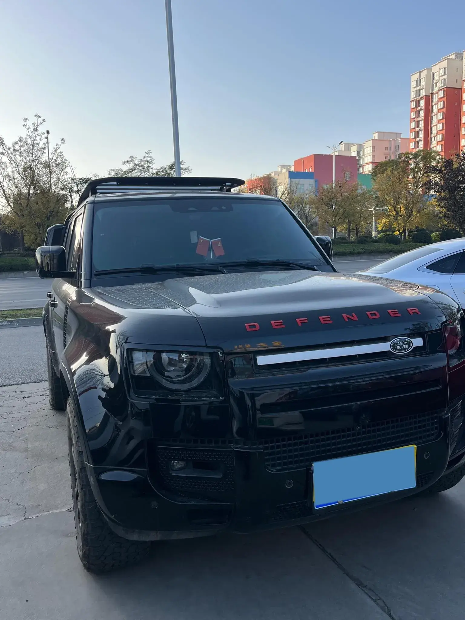 2024 LAND ROVER thumbnail 3