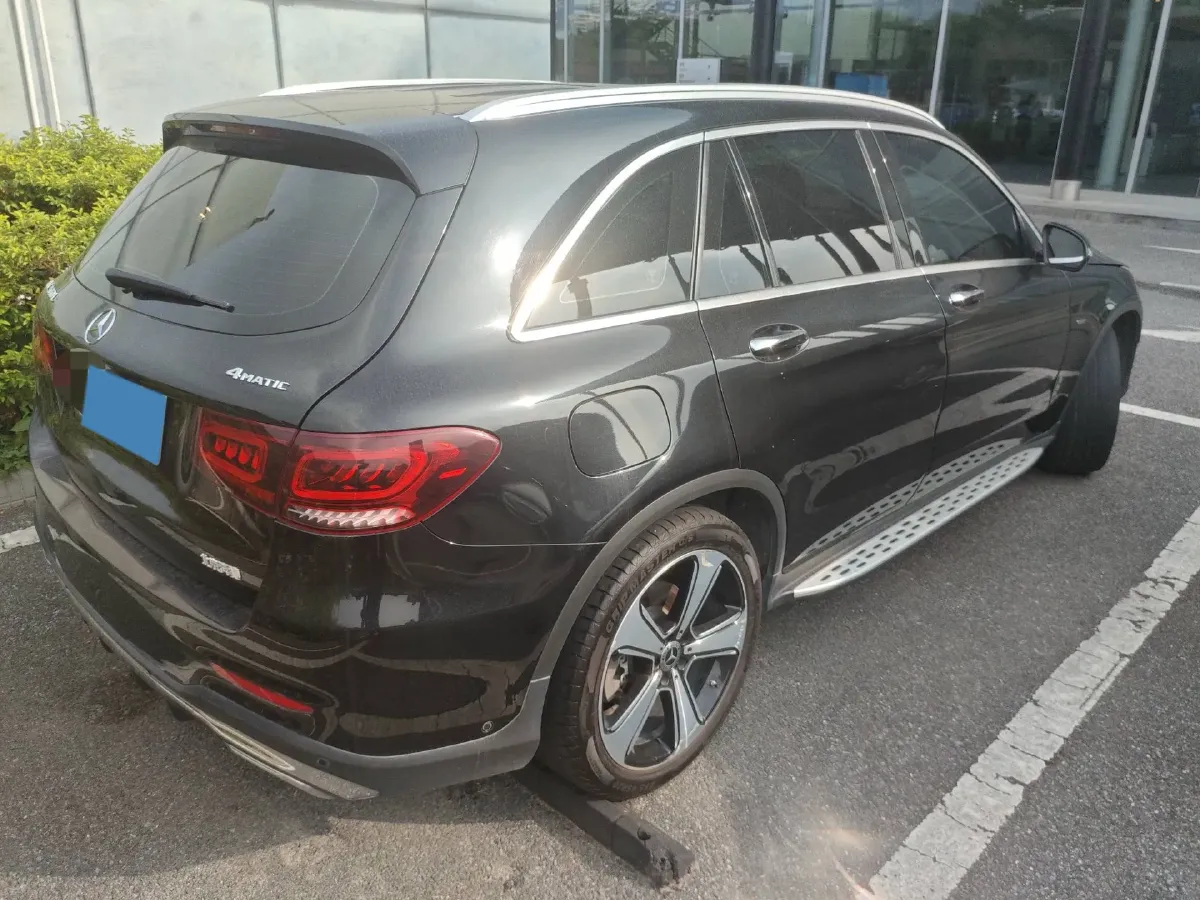 2022 Mercedes-Benz GLC Class 2.0T 258HP L4 9AT,autocango,china used car exporter,china ev exporter,chinese used car exporter,chinese used ev exporter