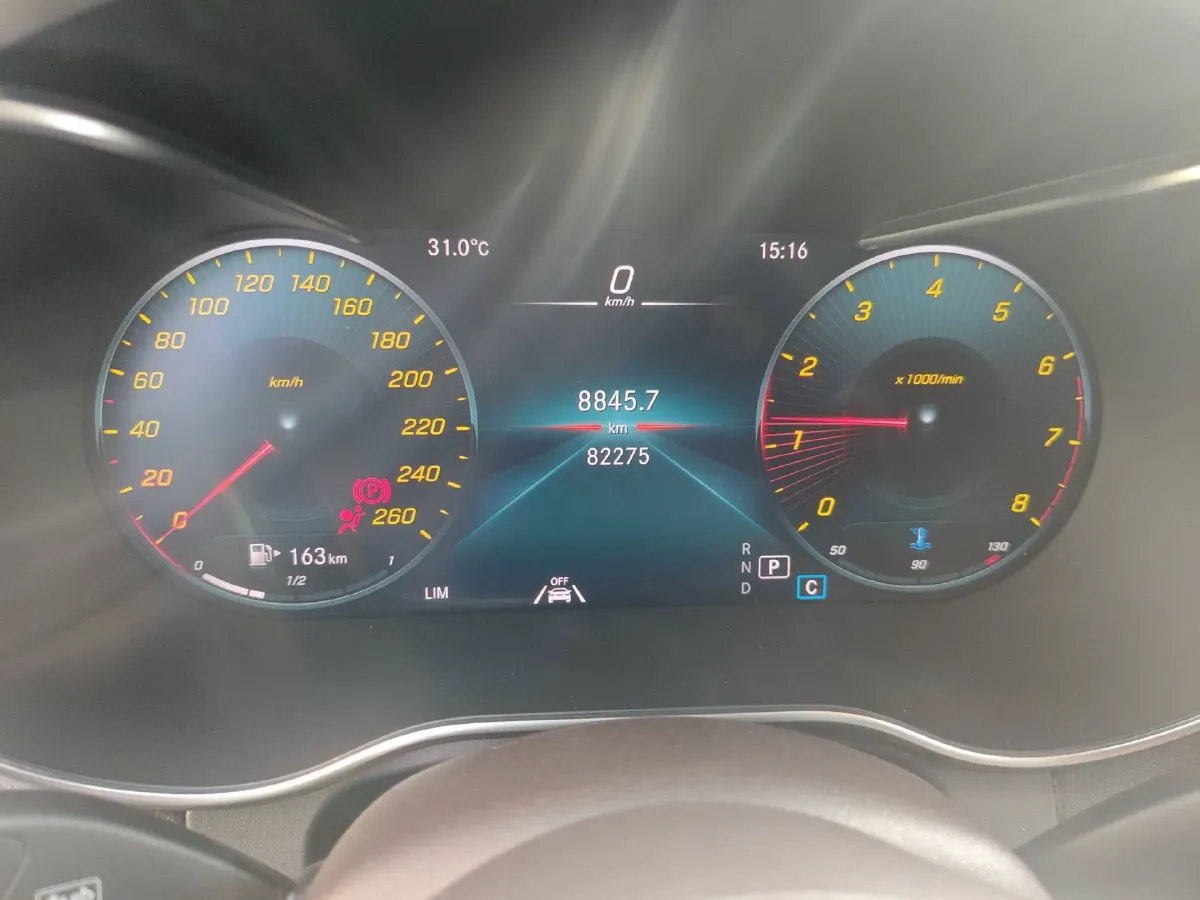 2022 Mercedes-Benz GLC Class 2.0T 258HP L4 9AT,autocango,china used car exporter,china ev exporter,chinese used car exporter,chinese used ev exporter