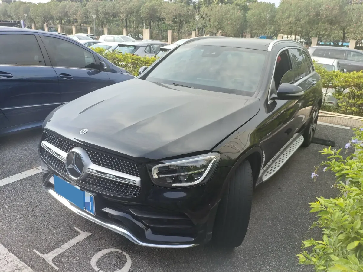 2022 Mercedes-Benz GLC Class 2.0T 258HP L4 9AT,autocango,china used car exporter,china ev exporter,chinese used car exporter,chinese used ev exporter