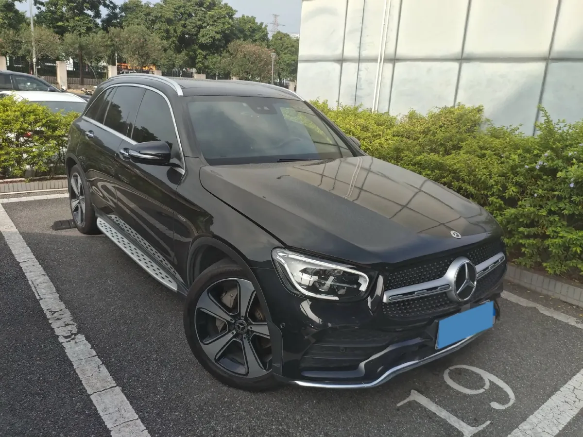 2022 Mercedes-Benz GLC Class 2.0T 258HP L4 9AT,autocango,china used car exporter,china ev exporter,chinese used car exporter,chinese used ev exporter