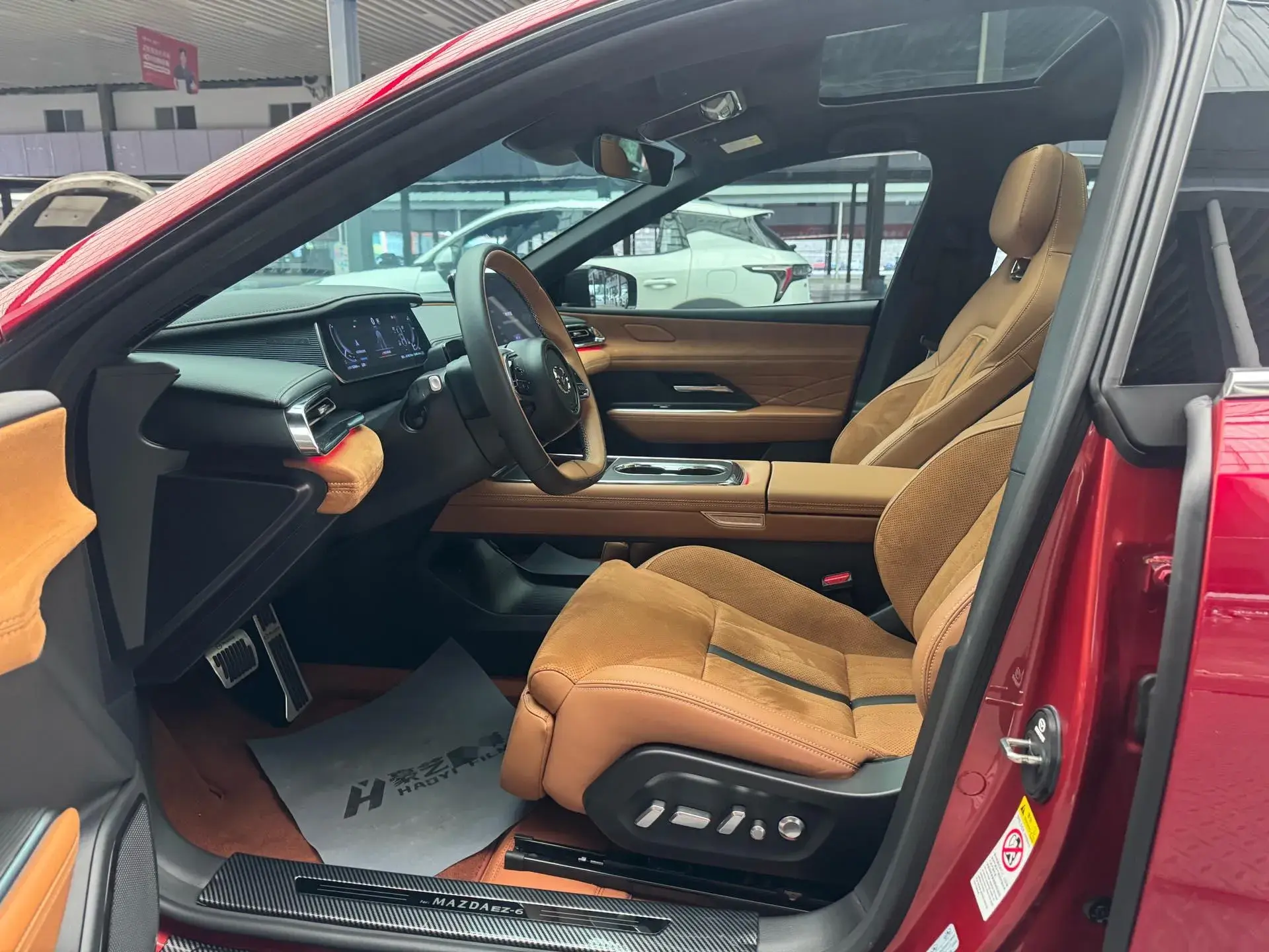 2024 MAZDA EZ-6 thumbnail 4