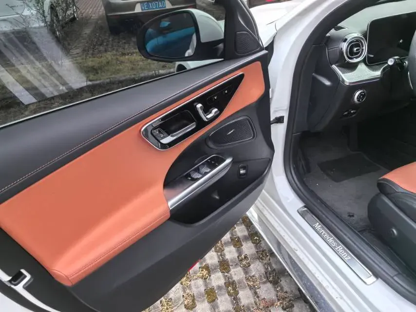 2025 Mercedes-Benz C Class 1.5T 204HP L4 9AT,autocango,china used car exporter,china ev exporter,chinese used car exporter,chinese used ev exporter