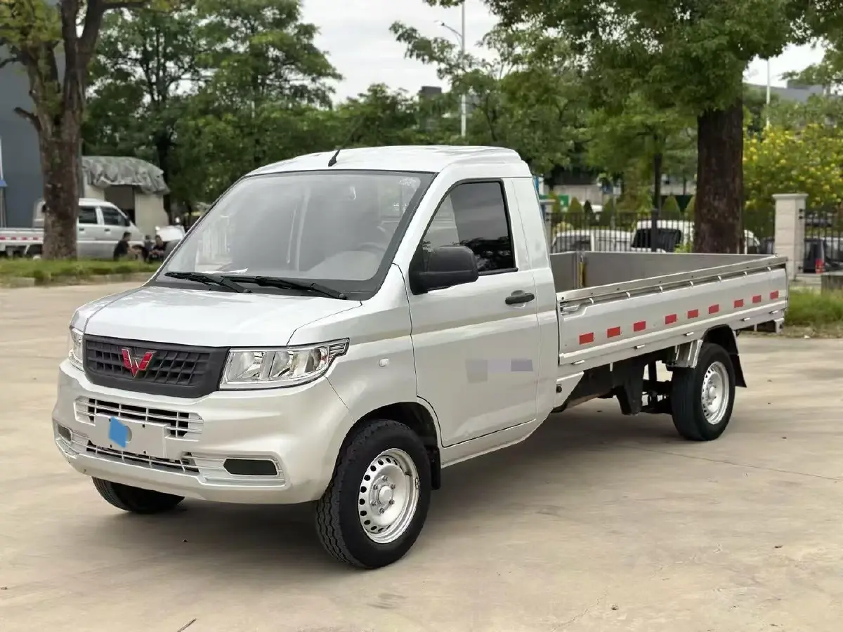 2019 WuLing RongGuang New Truck 1.5L 107HP L4 5MT