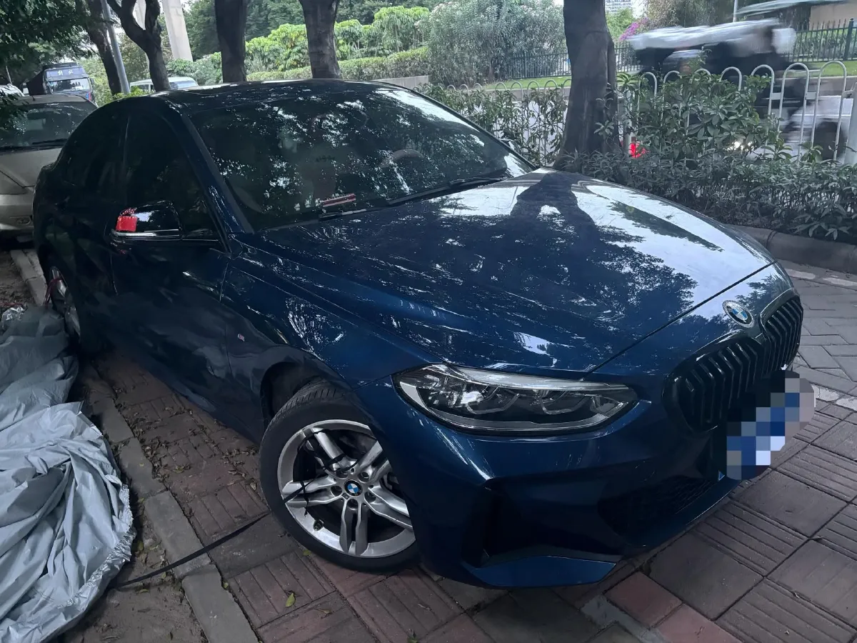 2022 BMW 1 Series 1.5T 140HP L3 7DCT,autocango,china used car exporter,china ev exporter,chinese used car exporter,chinese used ev exporter