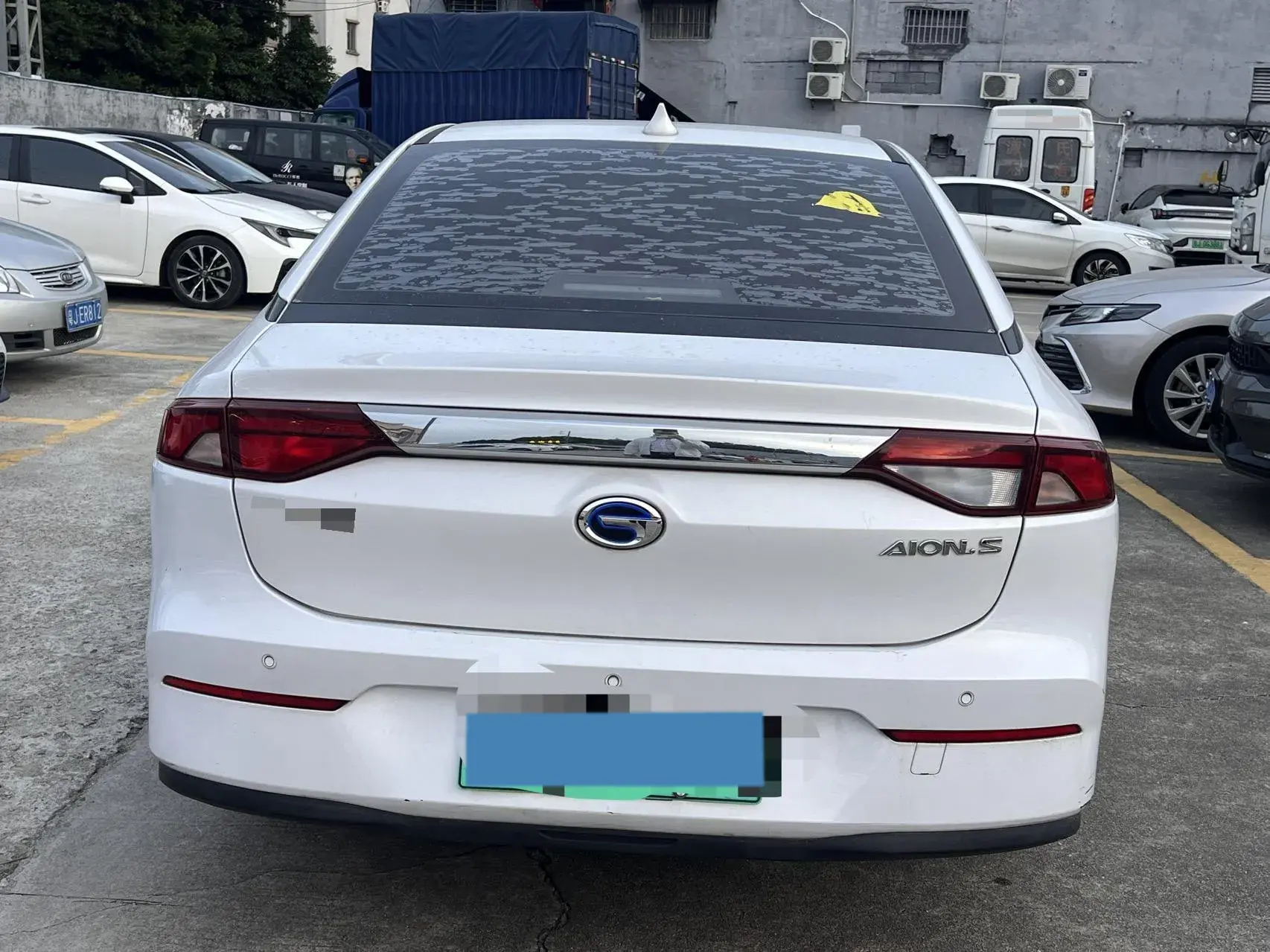 2020 AION S thumbnail 3