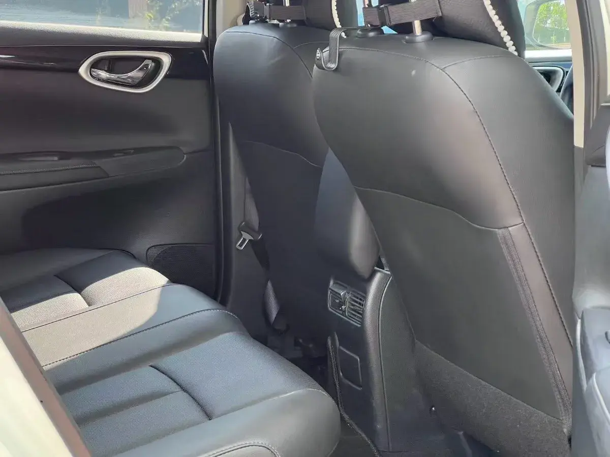 2022 NISSAN SYLPHY thumbnail 4