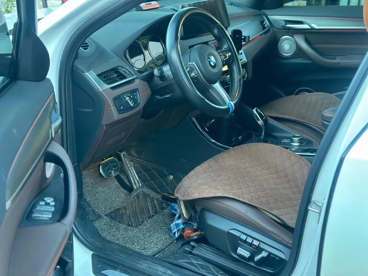 2021 BMW X2 2.0T 192HP L4 7DCT,autocango,china used car exporter,china ev exporter,chinese used car exporter,chinese used ev exporter