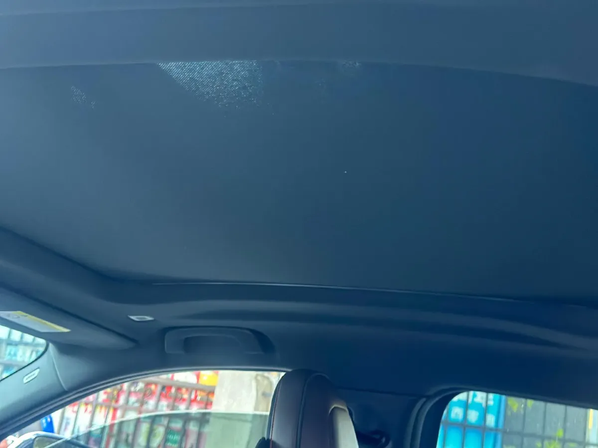 2021 BMW X2 2.0T 192HP L4 7DCT,autocango,china used car exporter,china ev exporter,chinese used car exporter,chinese used ev exporter