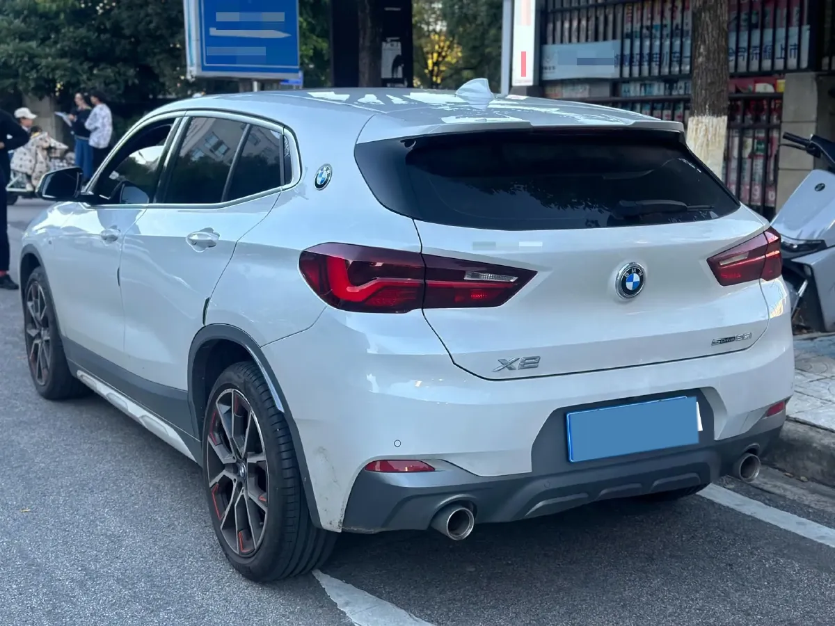 2021 BMW X2 2.0T 192HP L4 7DCT,autocango,china used car exporter,china ev exporter,chinese used car exporter,chinese used ev exporter