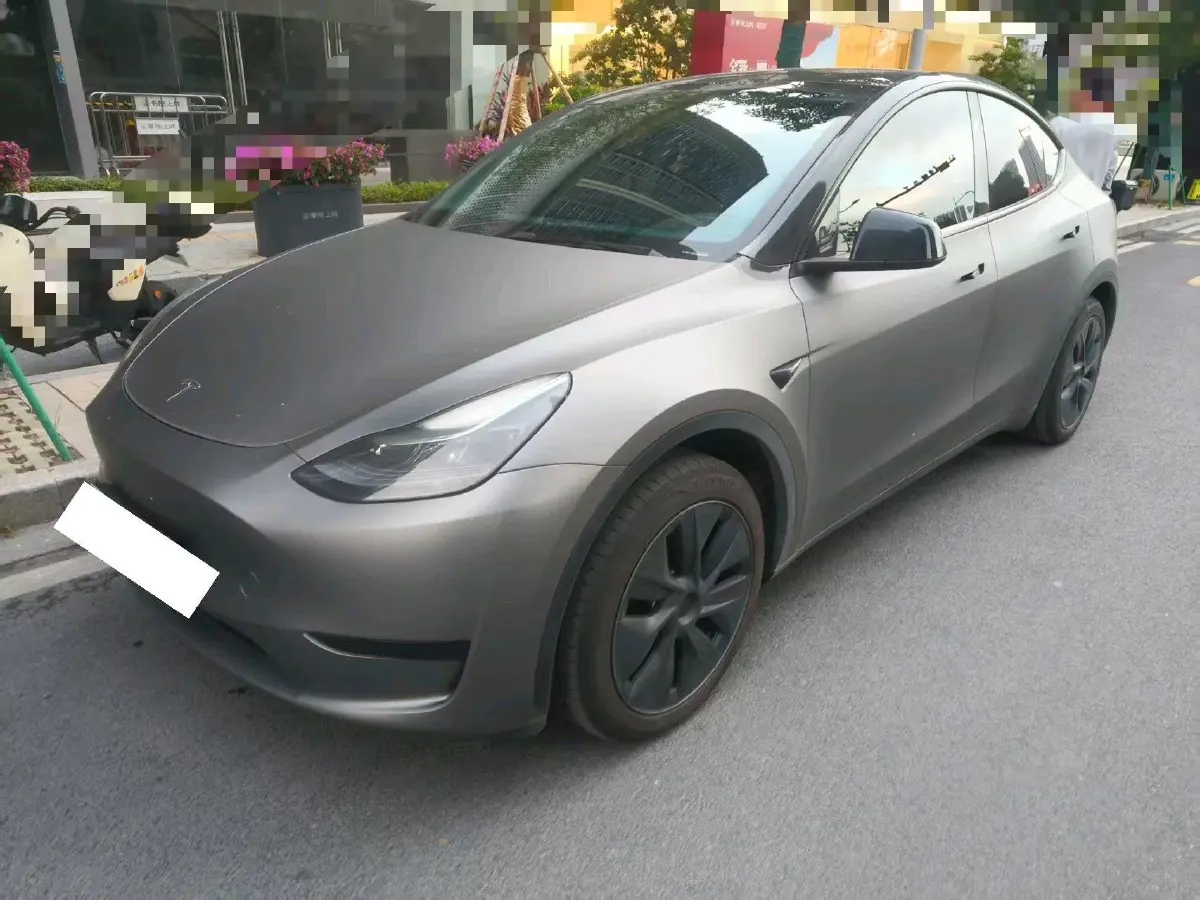 2024 Tesla Model Y BEV 60KWH