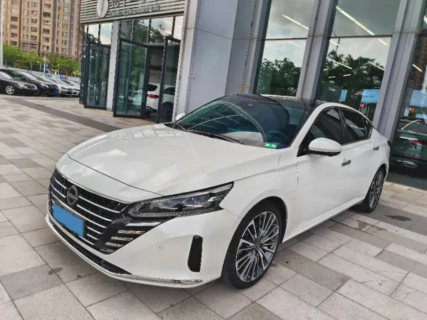 2022 NISSAN TEANA view 1