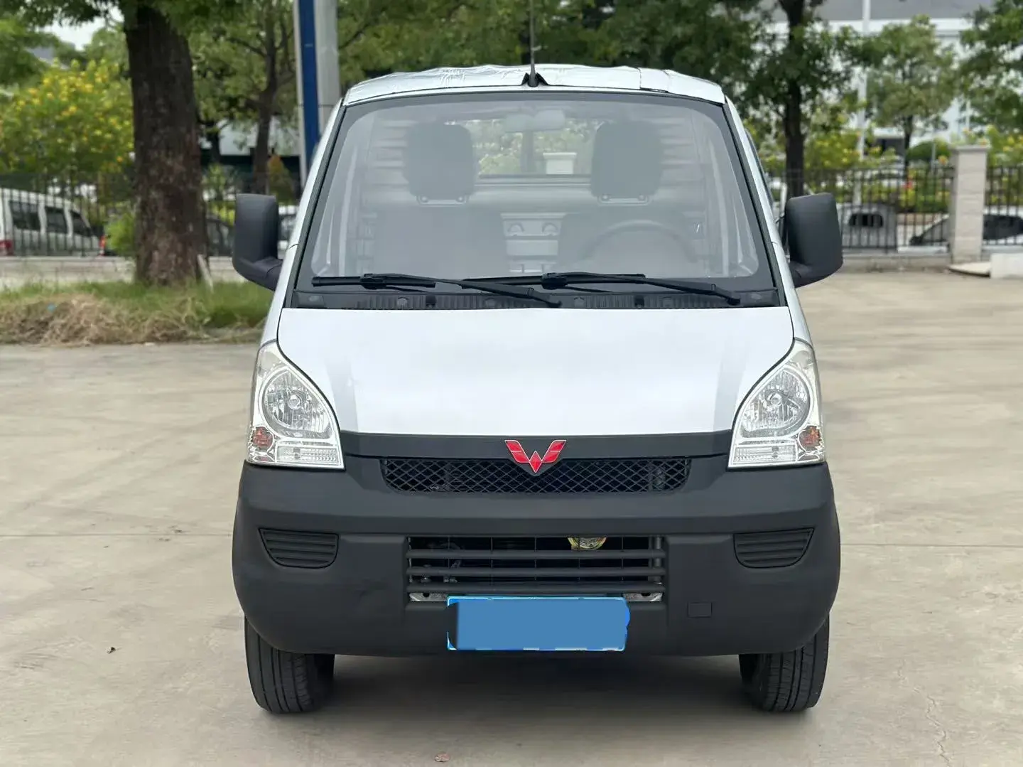2015 WULING RONGGUANG thumbnail 2