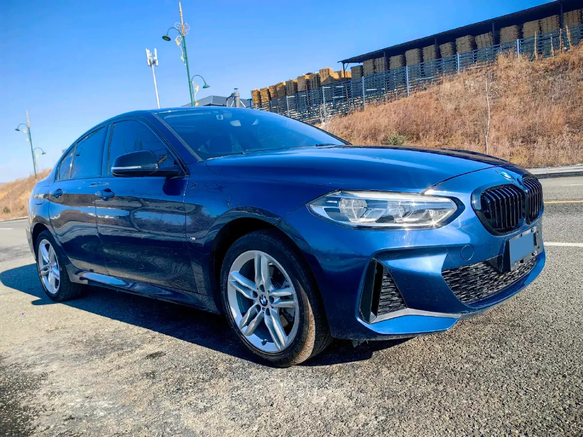 2022 BMW 1 Series 1.5T 140HP L3 7DCT,autocango,china used car exporter,china ev exporter,chinese used car exporter,chinese used ev exporter