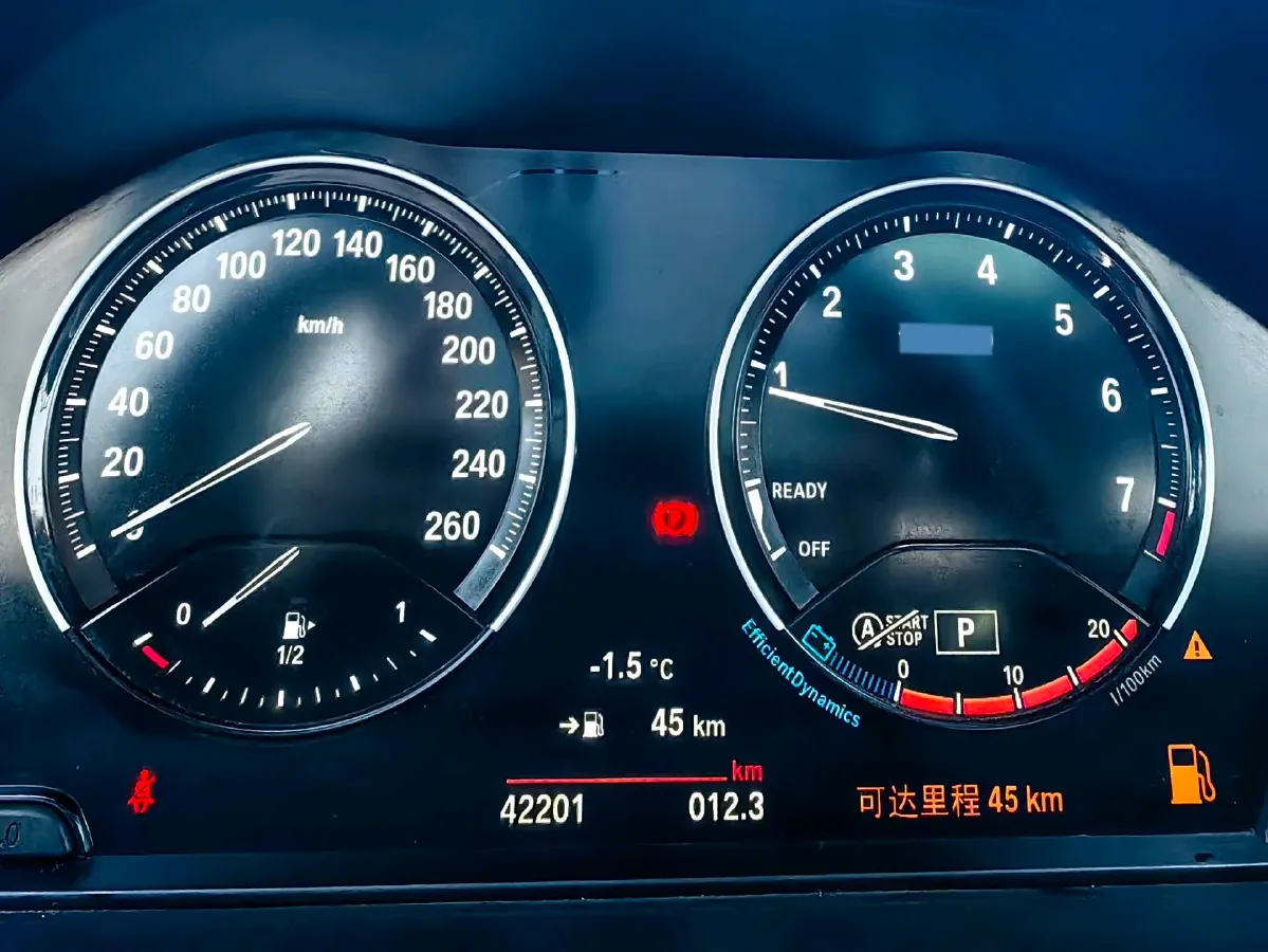 2022 BMW 1 Series 1.5T 140HP L3 7DCT,autocango,china used car exporter,china ev exporter,chinese used car exporter,chinese used ev exporter