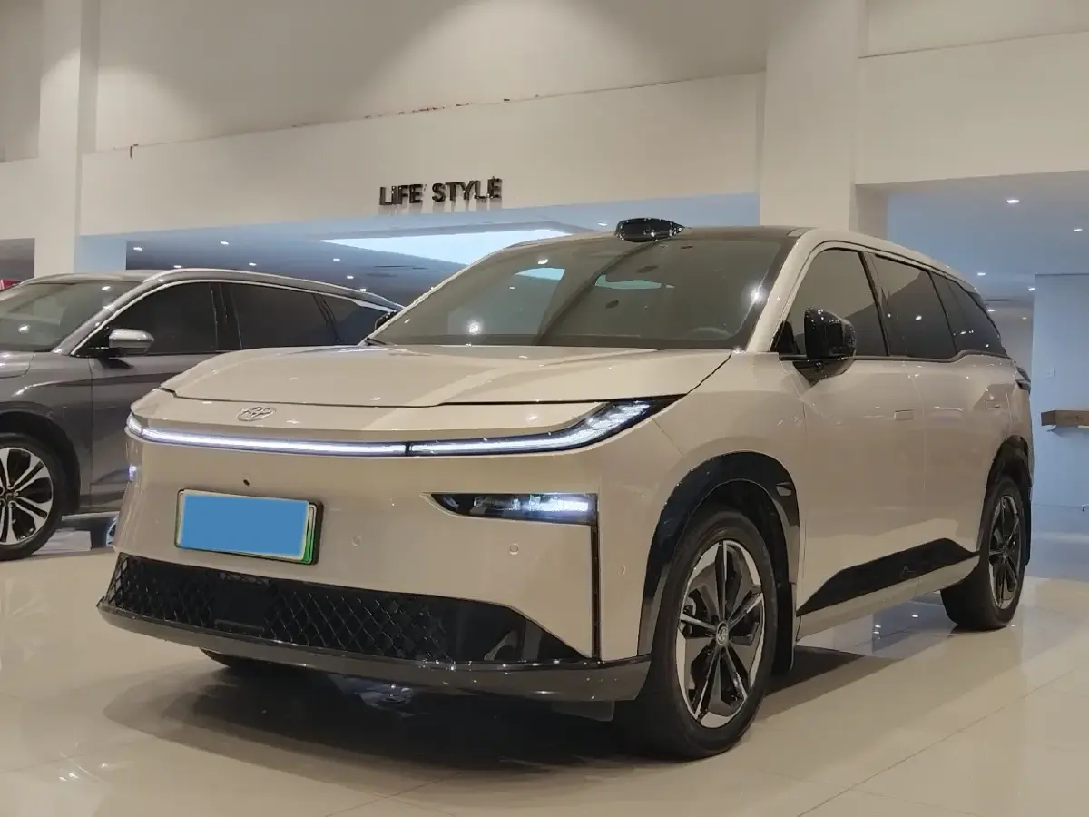 2025 Toyota BZ3X BEV 58.37KWH