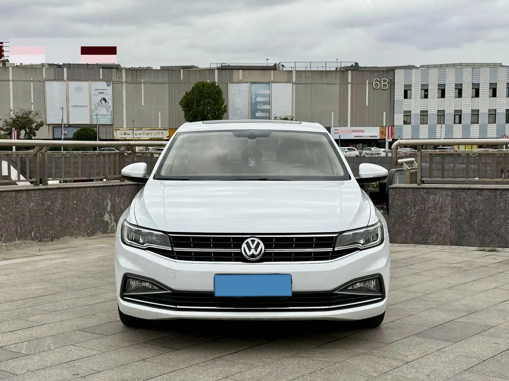 2019 VOLKSWAGEN BORA thumbnail 2